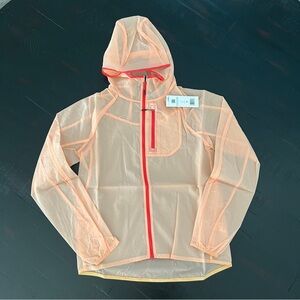 HOKA Skyflow Jacket in Apricot - BRAND NEW!